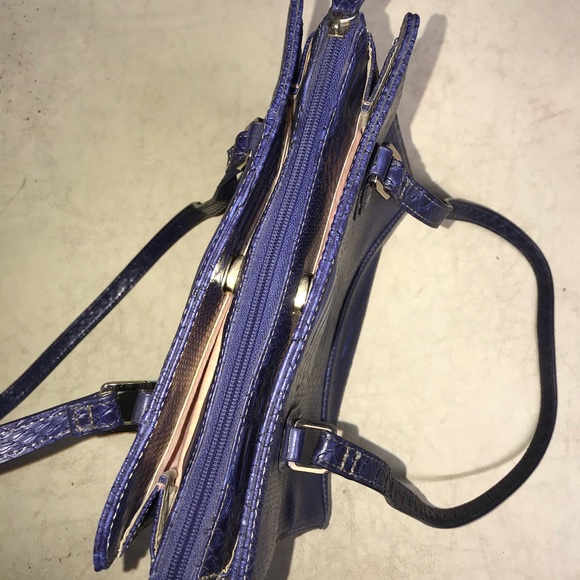 Purse - Picture 5 of 6